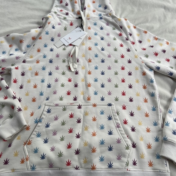 LHD Cannabis Pot Leaf Sweatshirt, size Large NWT! - Picture 4 of 5